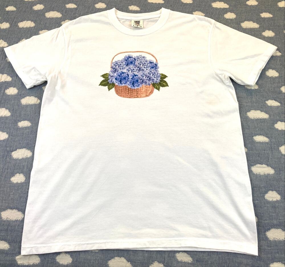 Hydrangea Basket Comfort Colors T-Shirt Women's Large NWOT
